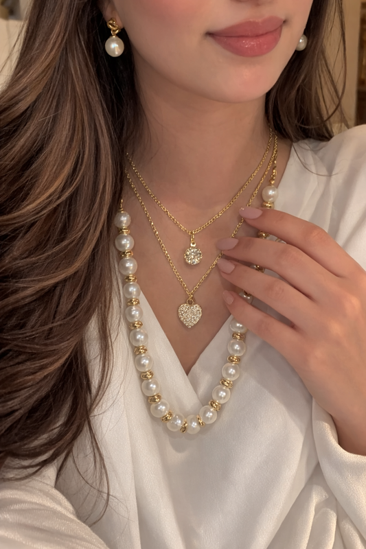 طقم قلادة مع حلق لولو