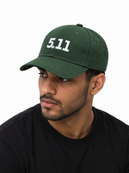 طاقية منقشة
