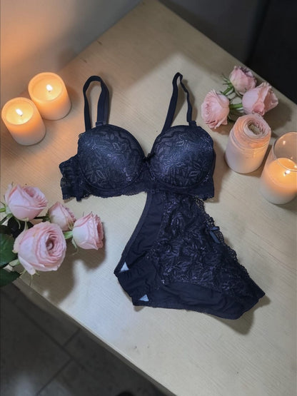 طقم عرايسي دانتيل بوش 4 أطقم